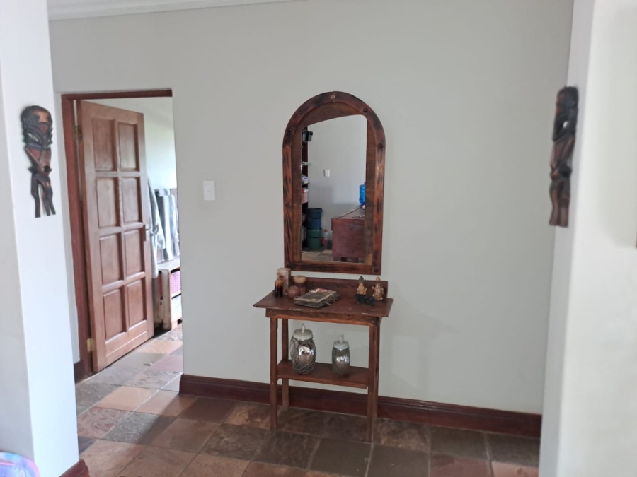 To Let 2 Bedroom Property for Rent in Melodie North West